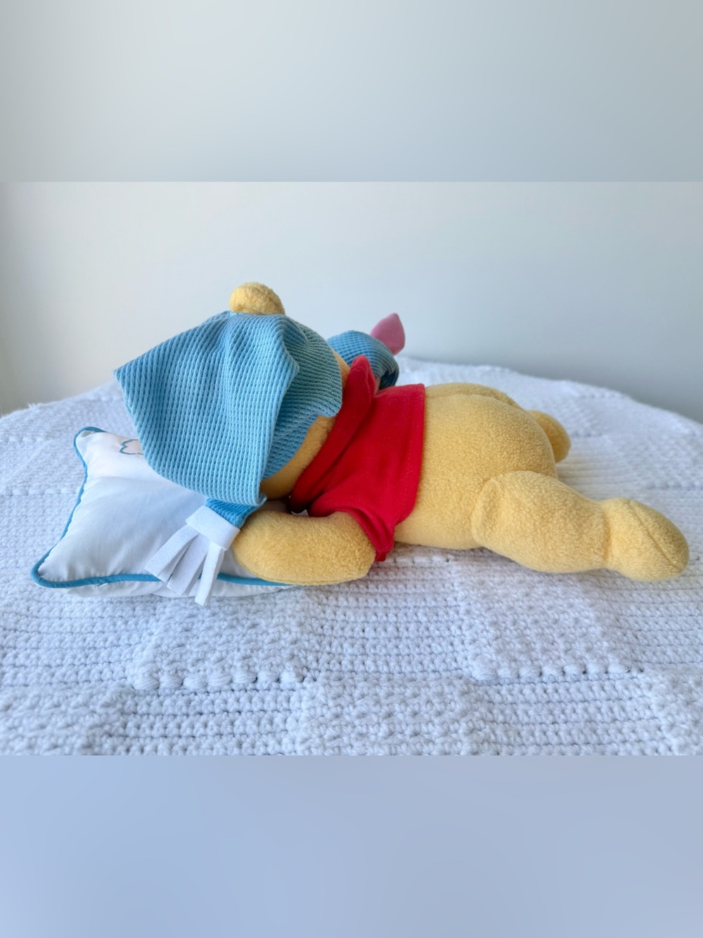 Vintage Fisher-Price Disney Winnie the Pooh "Sing Me to Sleep" Soother plush - Picture 9 of 12